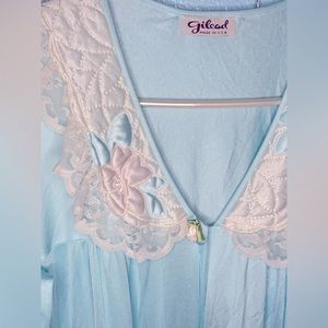 31. VTG Gilead Housecoat/Robe- Baby Blue